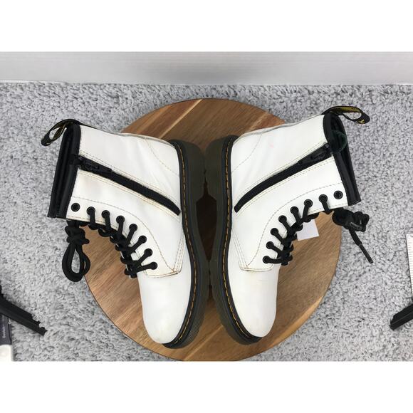 Dr. Martens 1460 J White Lace Up Casual Lifestyle Daily Y2K Combat Boots Kids 2 - Picture 7 of 13